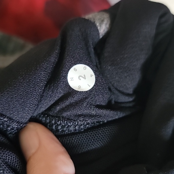 Lululemon Scuba Pullover - 2 - Picture 13 of 16